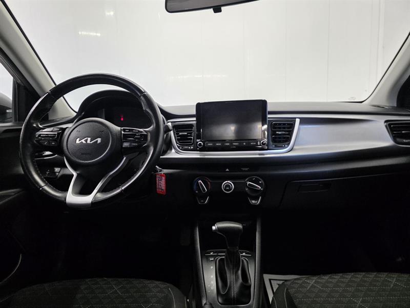 kia Rio 2022 - 11