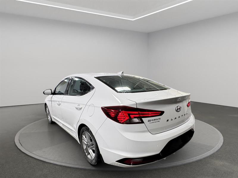 hyundai Elantra 2019 - 3