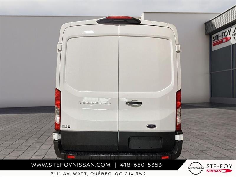 ford Transit T-250 * TOIT MOYEN * RÉGULIER * RWD 2023 - 3