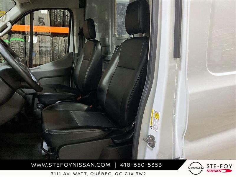 ford Transit T-250 * TOIT MOYEN * RÉGULIER * RWD 2023 - 9