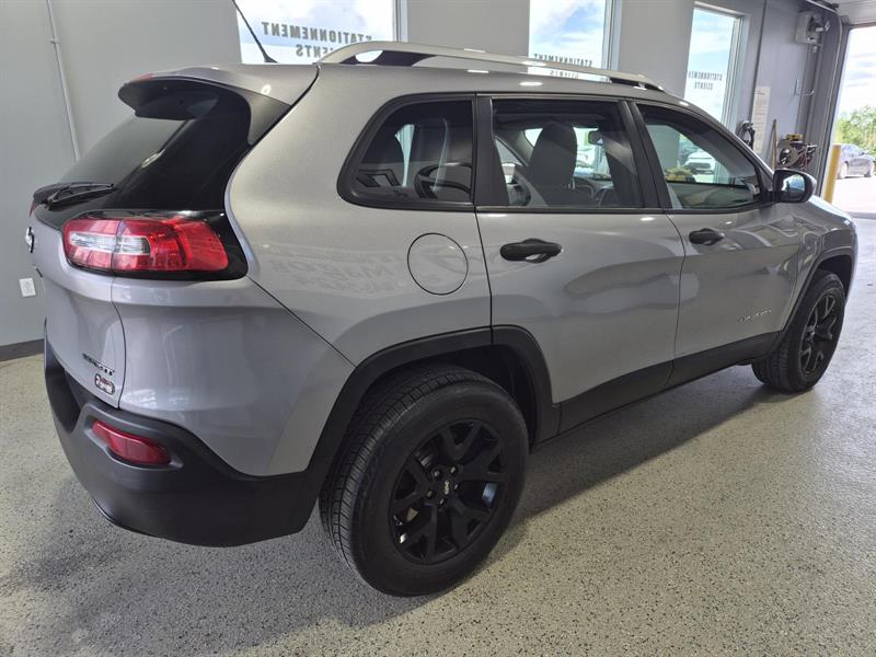 jeep Cherokee 2015 - 6
