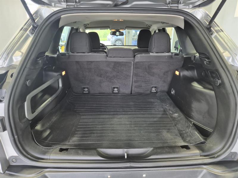 jeep Cherokee 2015 - 24