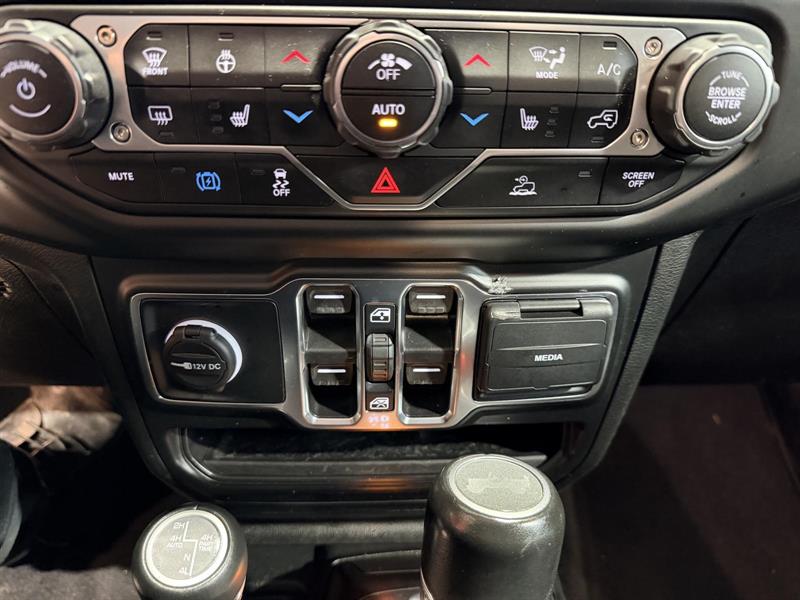 jeep Wrangler 2022 - 24
