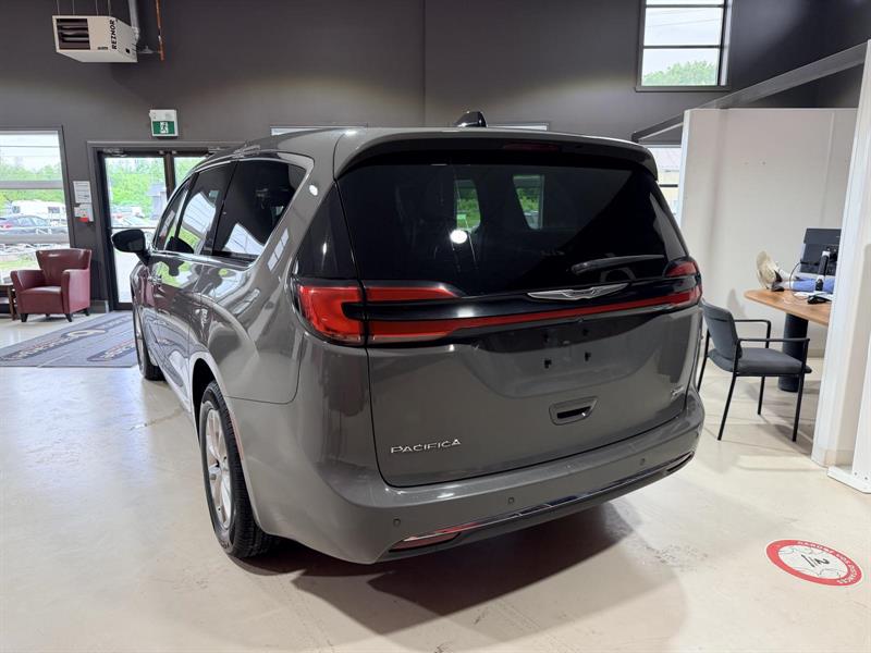 chrysler Pacifica 2023 - 4