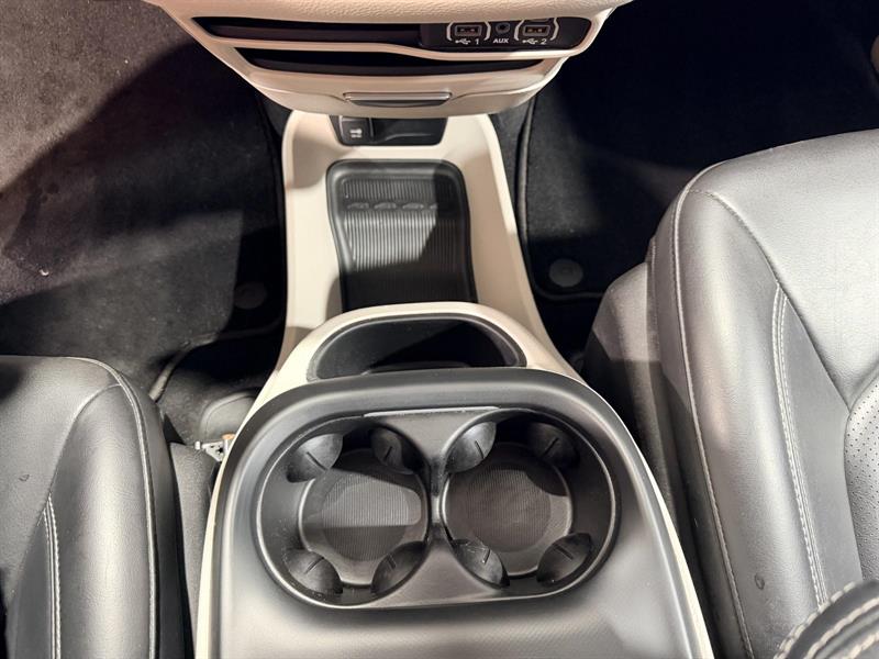 chrysler Pacifica 2023 - 31