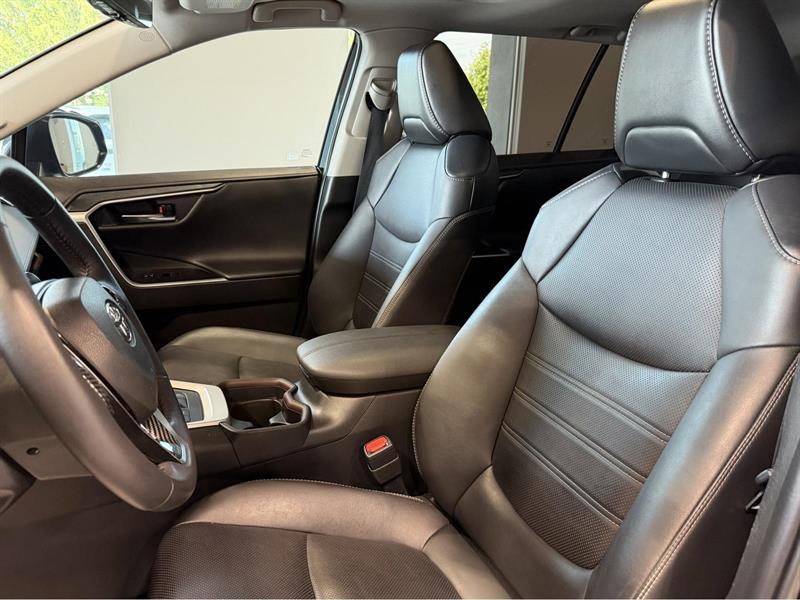 toyota RAV4 2021 - 11
