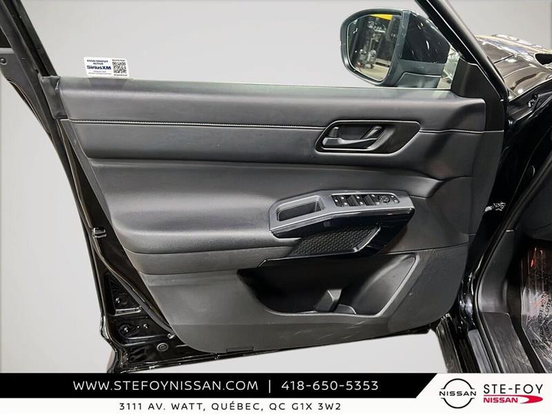 nissan Pathfinder 2024 - 11