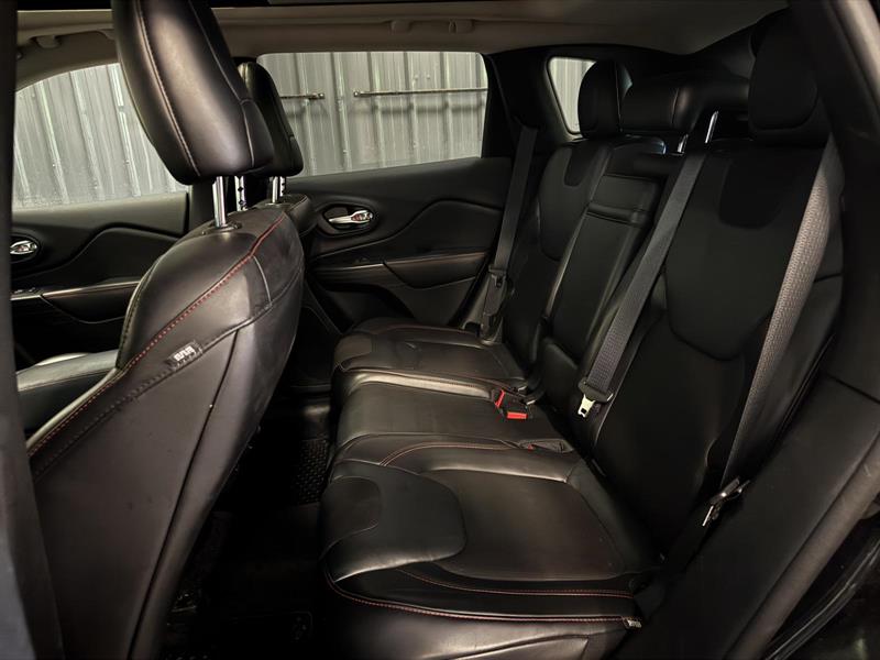 jeep Cherokee 2016 - 10