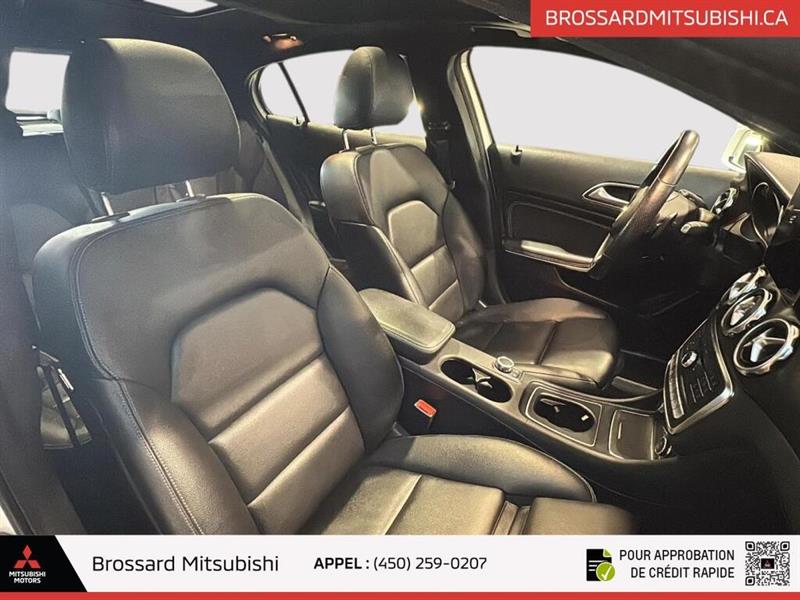 mercedes-benz GLA 2020 - 16