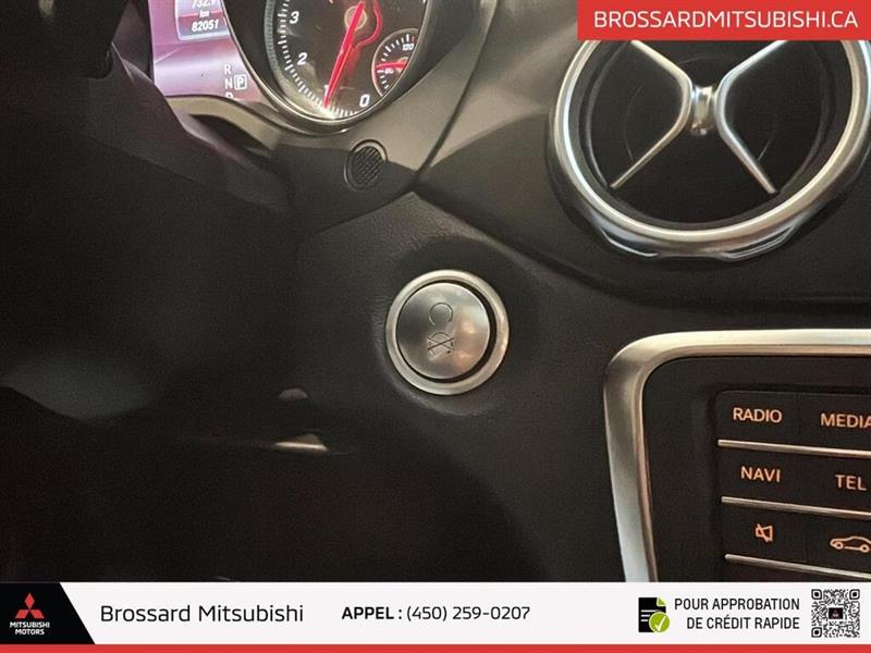 mercedes-benz GLA 2020 - 25