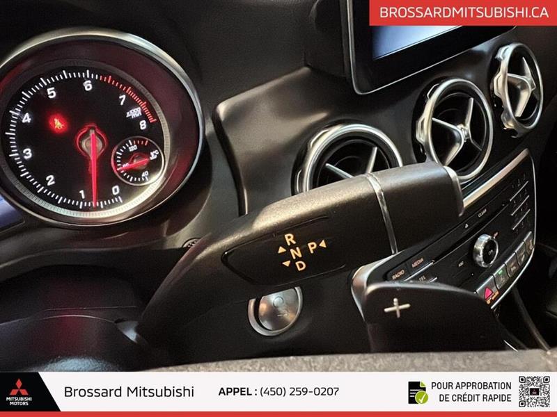 mercedes-benz GLA 2020 - 26