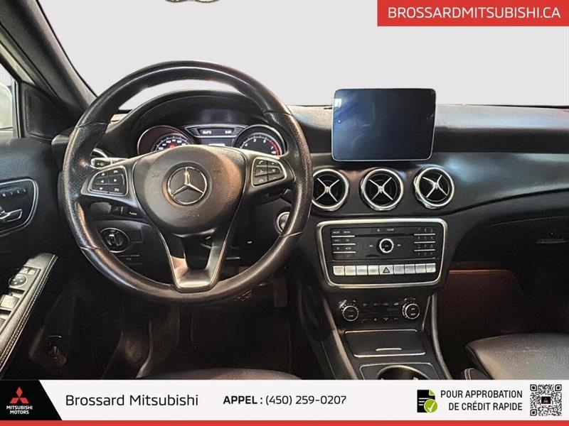 mercedes-benz GLA 2020 - 29