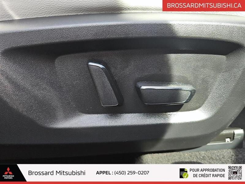 mitsubishi Outlander 2023 - 17