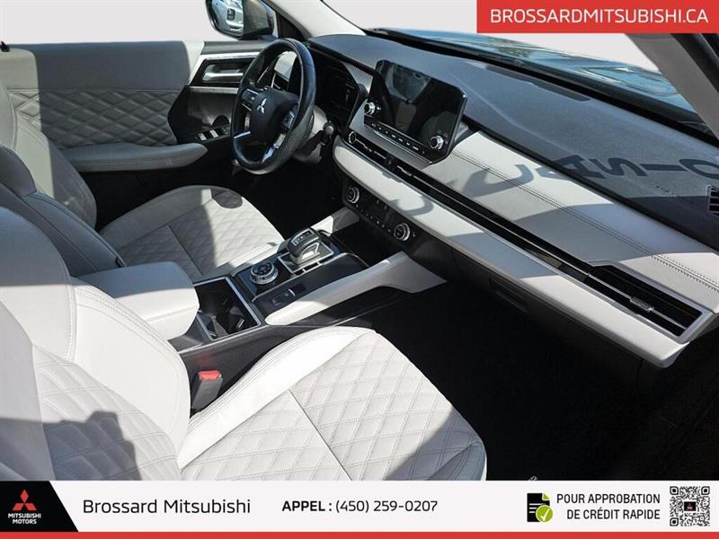 mitsubishi Outlander 2023 - 19