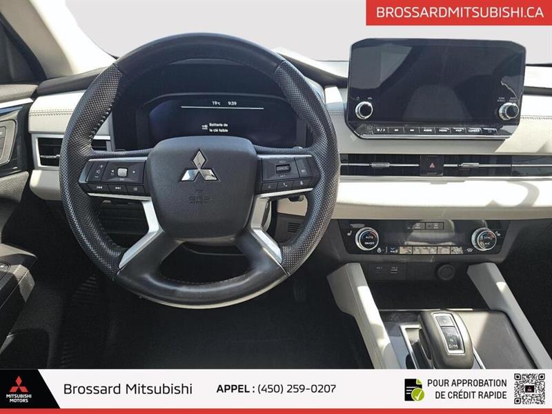 mitsubishi Outlander 2023 - 21