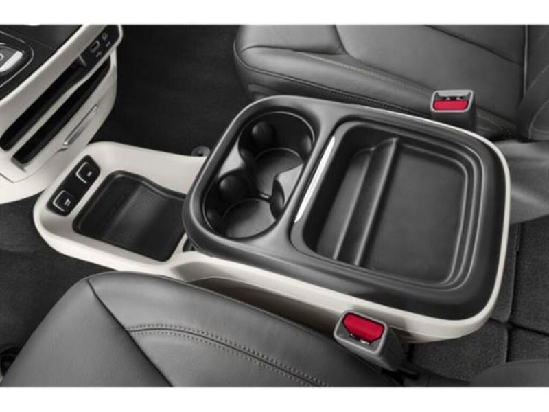 chrysler Pacifica 2020 - 7