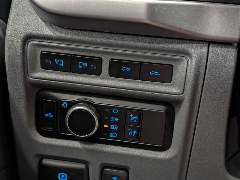 ford F-150 Lightning 2023 - 17
