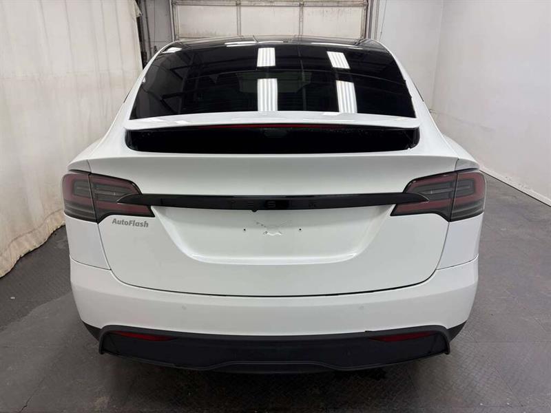 tesla Model X 2022 - 6
