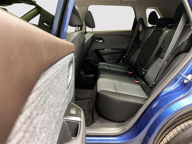 nissan Rogue 2023 - 9
