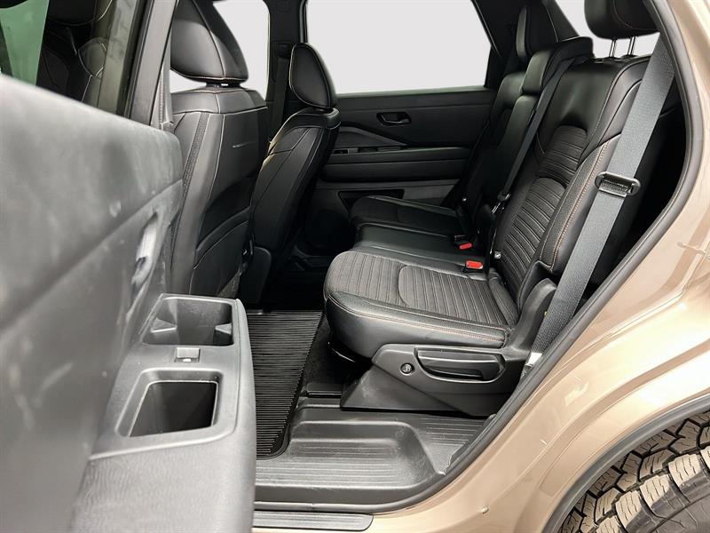 nissan Pathfinder 2024 - 9
