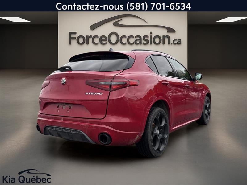 alfa romeo Stelvio 2022 - 3
