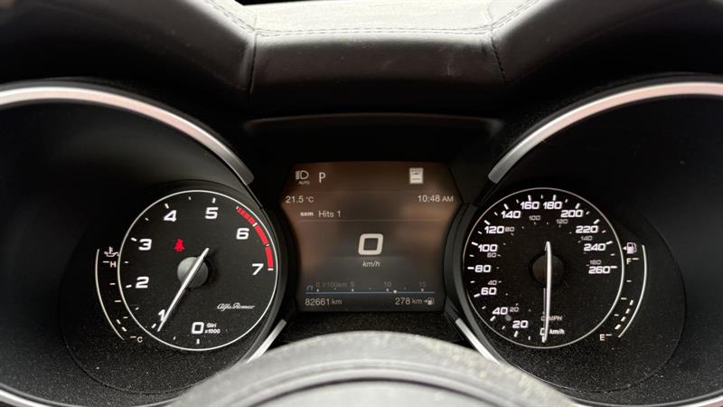 alfa romeo Stelvio 2022 - 9