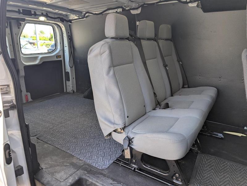ford Transit fourgon utilitaire 2018 - 13