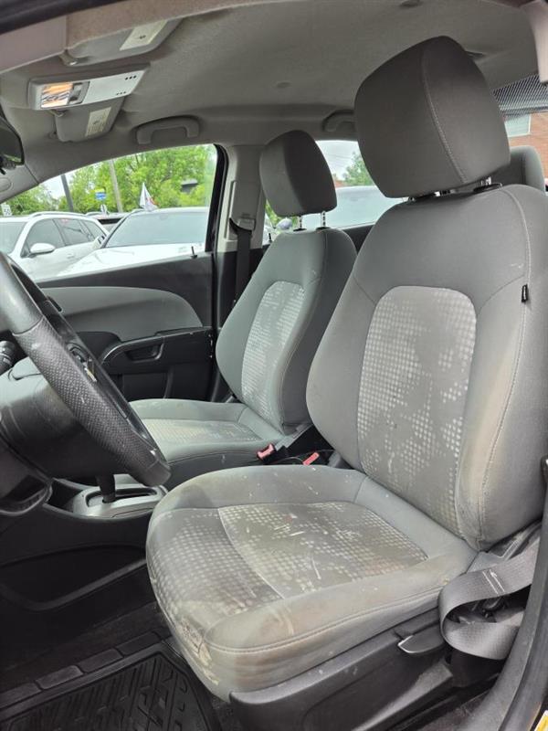 chevrolet Sonic 2012 - 15