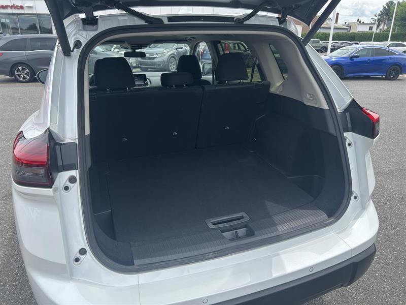 nissan Rogue 2025 - 14
