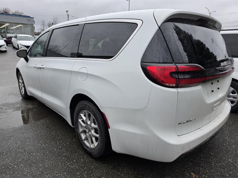 chrysler Pacifica 2023 - 7