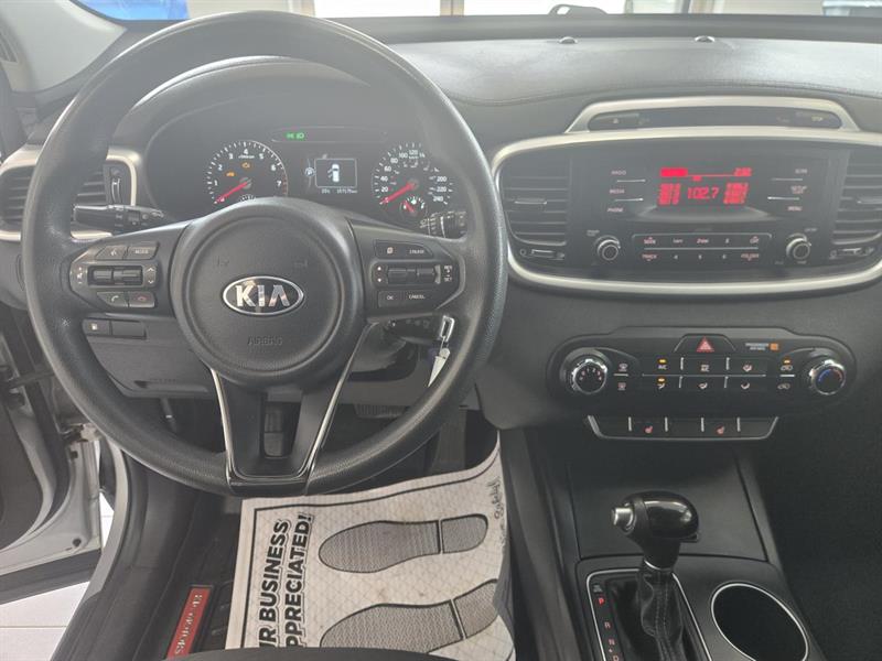 kia Sorento 2017 - 16