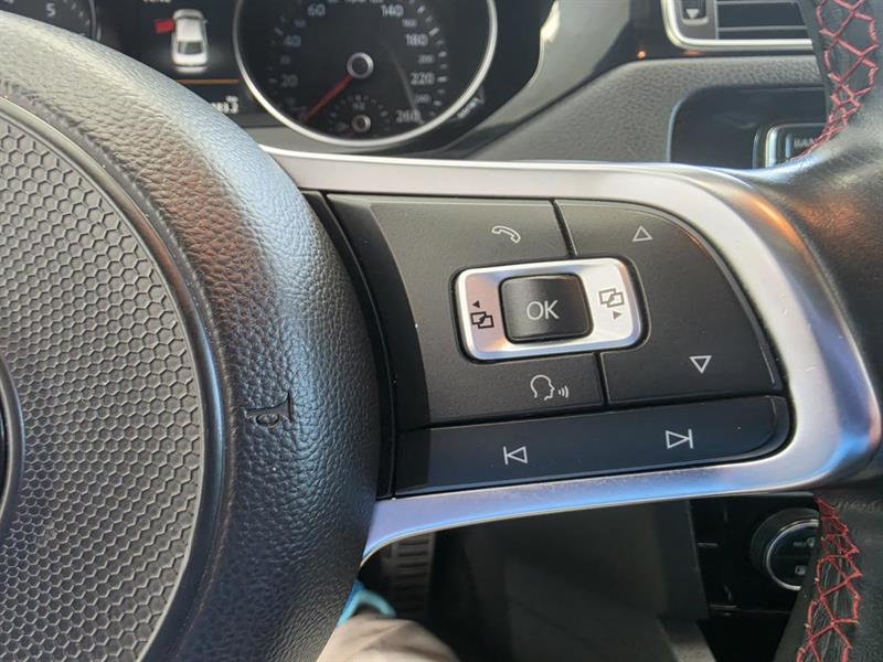 volkswagen Jetta 2017 - 16