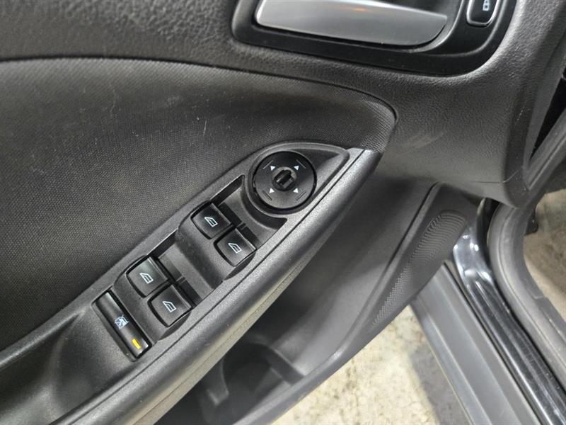 ford Focus 2015 - 8