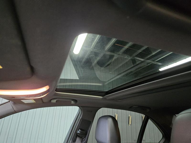 mercedes-benz C 300 2013 - 17