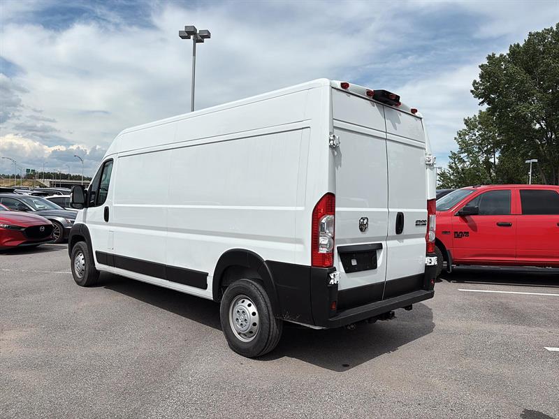 ram ProMaster fourgonnette utilitaire 2023 - 4