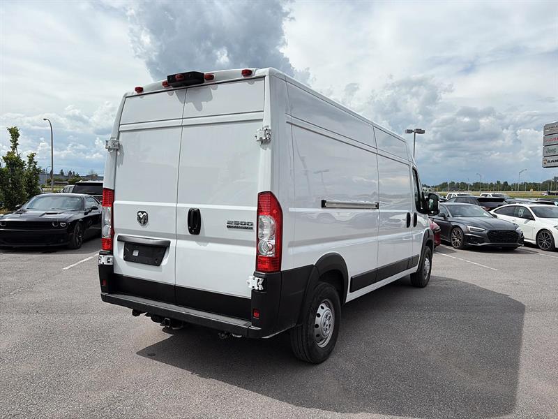 ram ProMaster fourgonnette utilitaire 2023 - 5