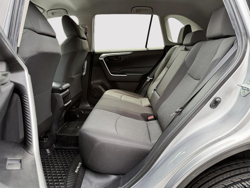 toyota RAV4 2021 - 19