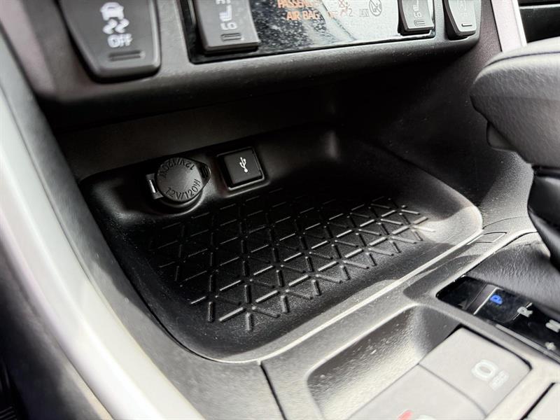 toyota RAV4 2021 - 30