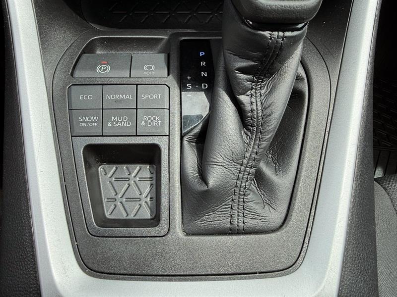 toyota RAV4 2021 - 32