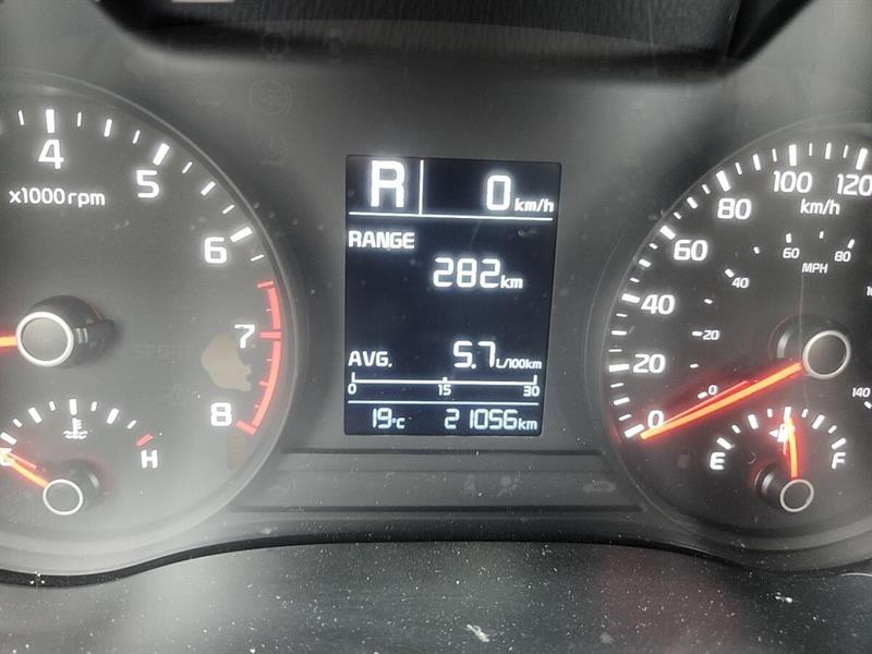 kia Rio5 2022 - 15