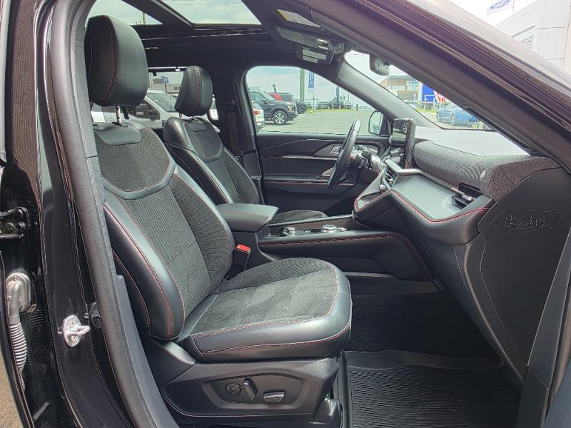 ford Explorer 2025 - 32
