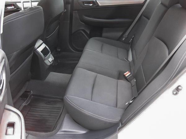 subaru Legacy 2019 - 11