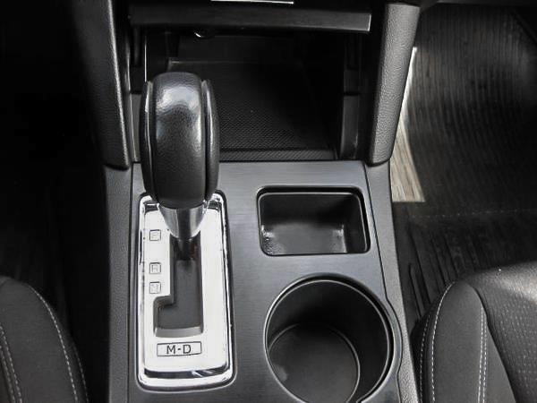 subaru Legacy 2019 - 17