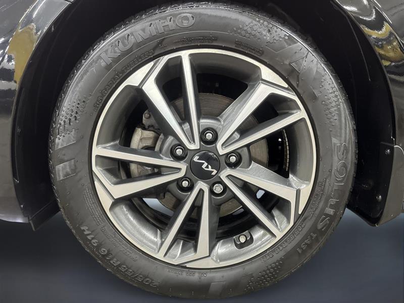 kia Forte 2023 - 11