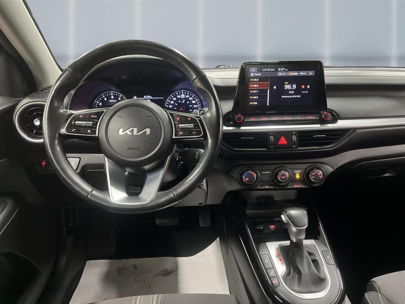 kia Forte 2023 - 15