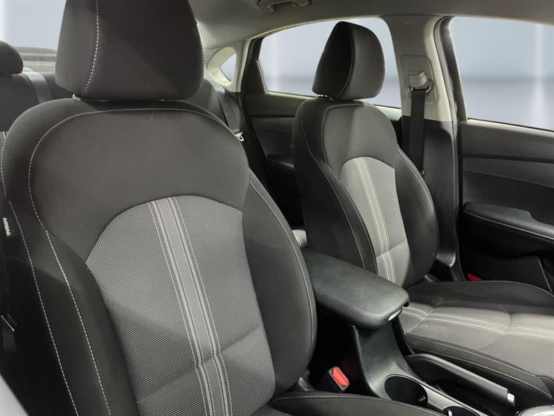kia Forte 2023 - 19