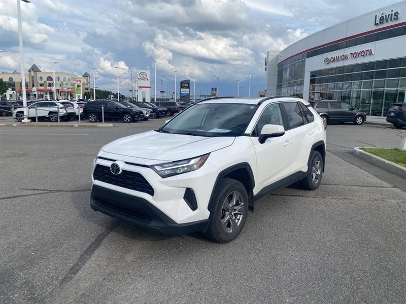 toyota RAV4 2024