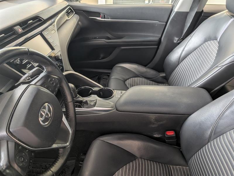 toyota Camry 2018 - 11