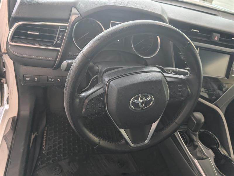 toyota Camry 2018 - 12