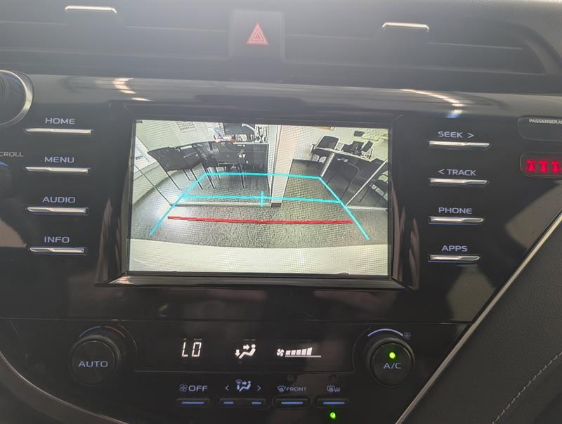 toyota Camry 2018 - 21